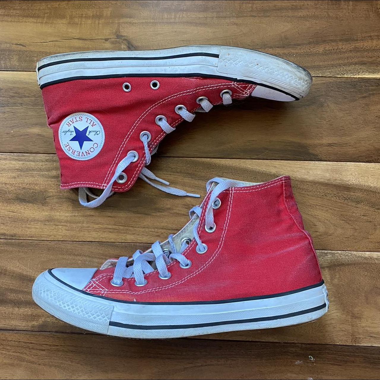 Converse Women's Red and White Trainers | Depop