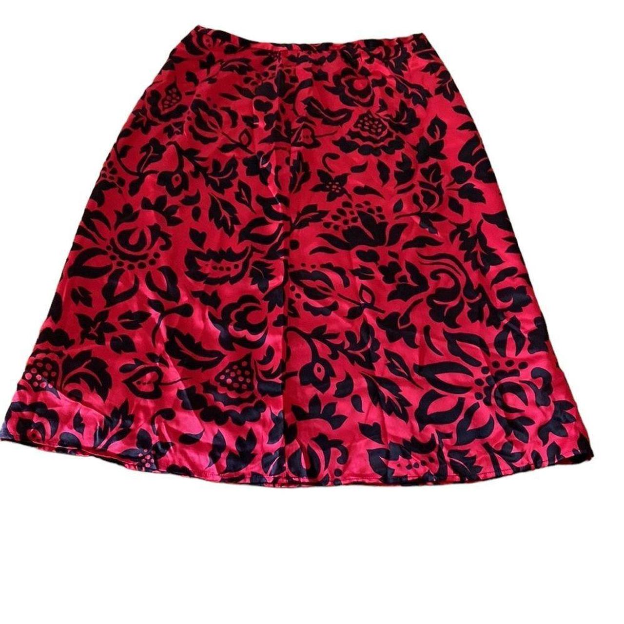 Women's Red and Black Skirt | Depop