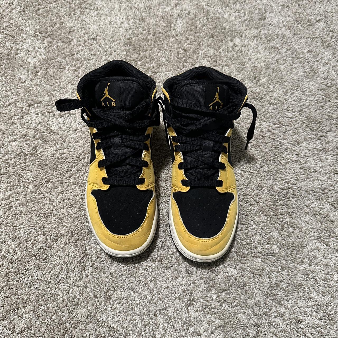 jordan 1 mid 2018