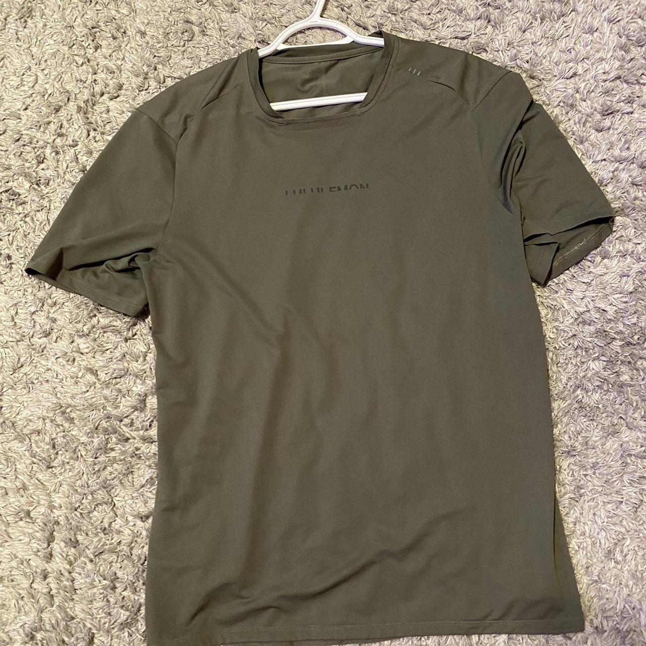 Lululemon Men's Tshirt Depop