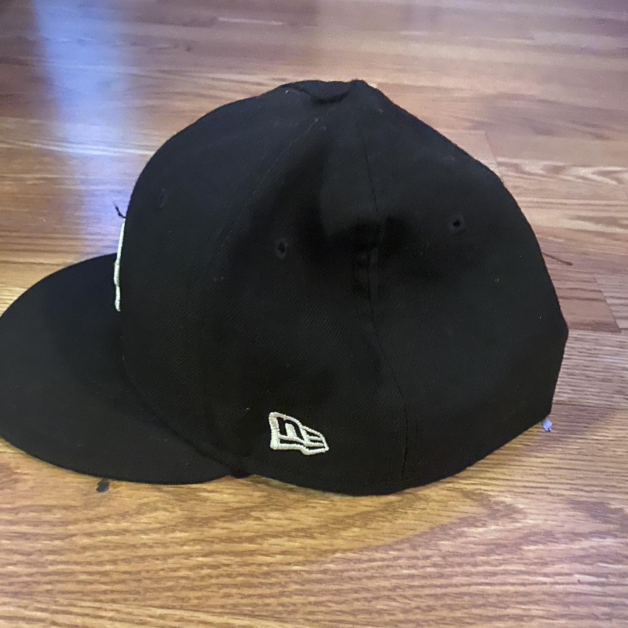 LA dodgers black fitted hat size 7 3/4 - Depop
