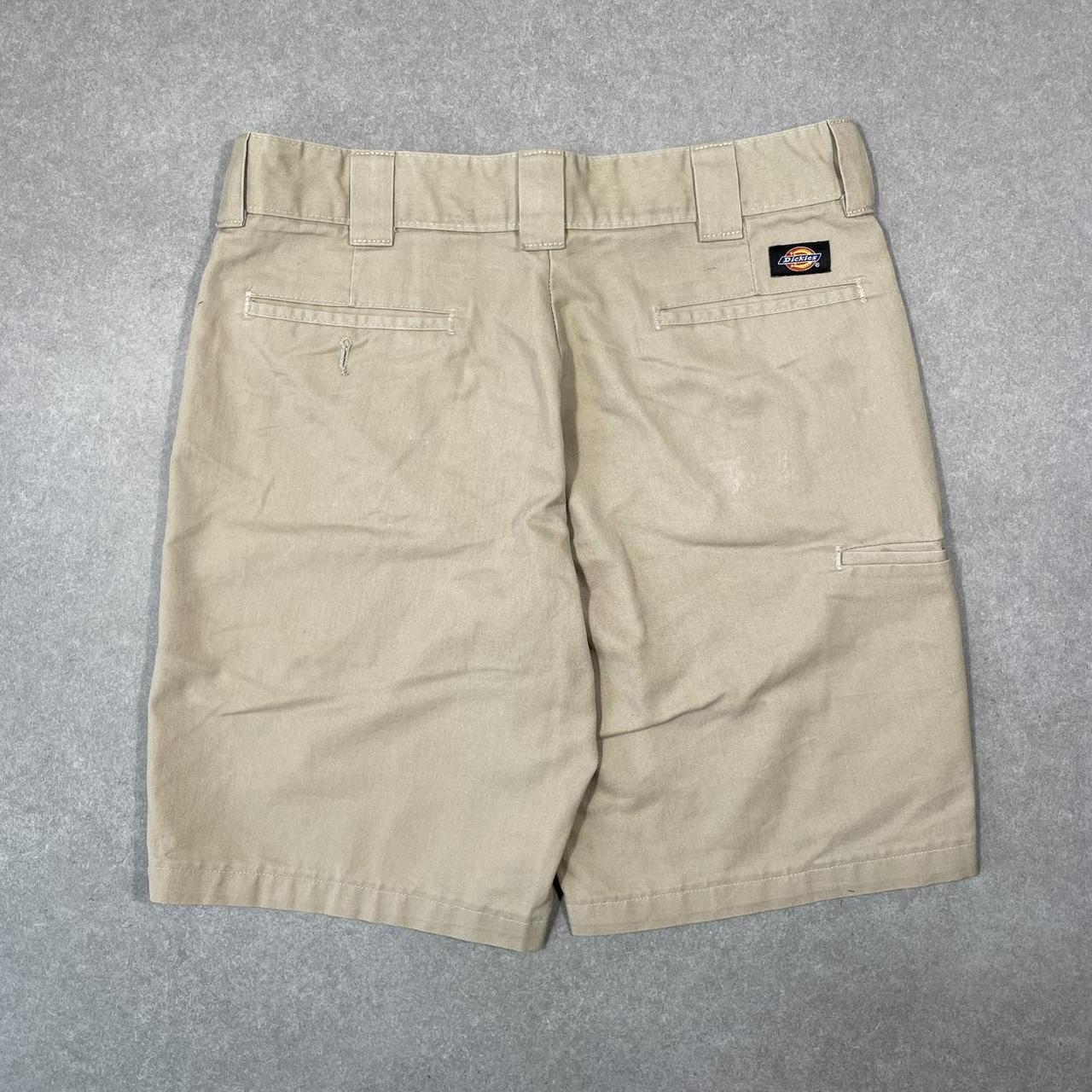 item listed by thesecondstore
