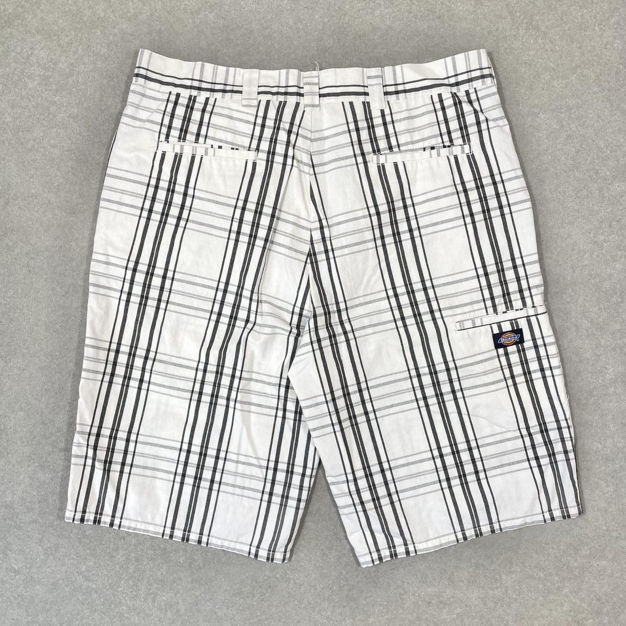 item listed by thesecondstore