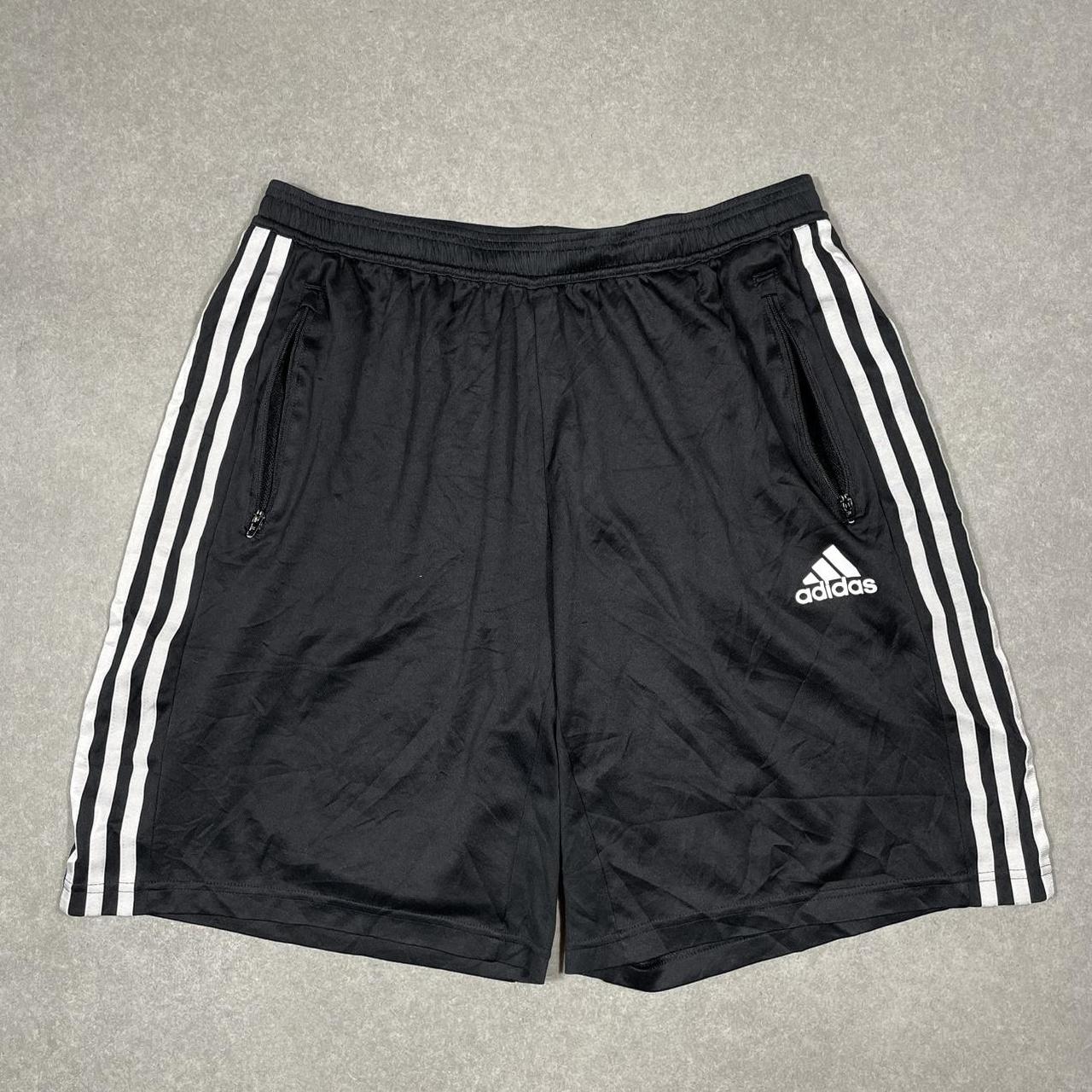 item listed by thesecondstore