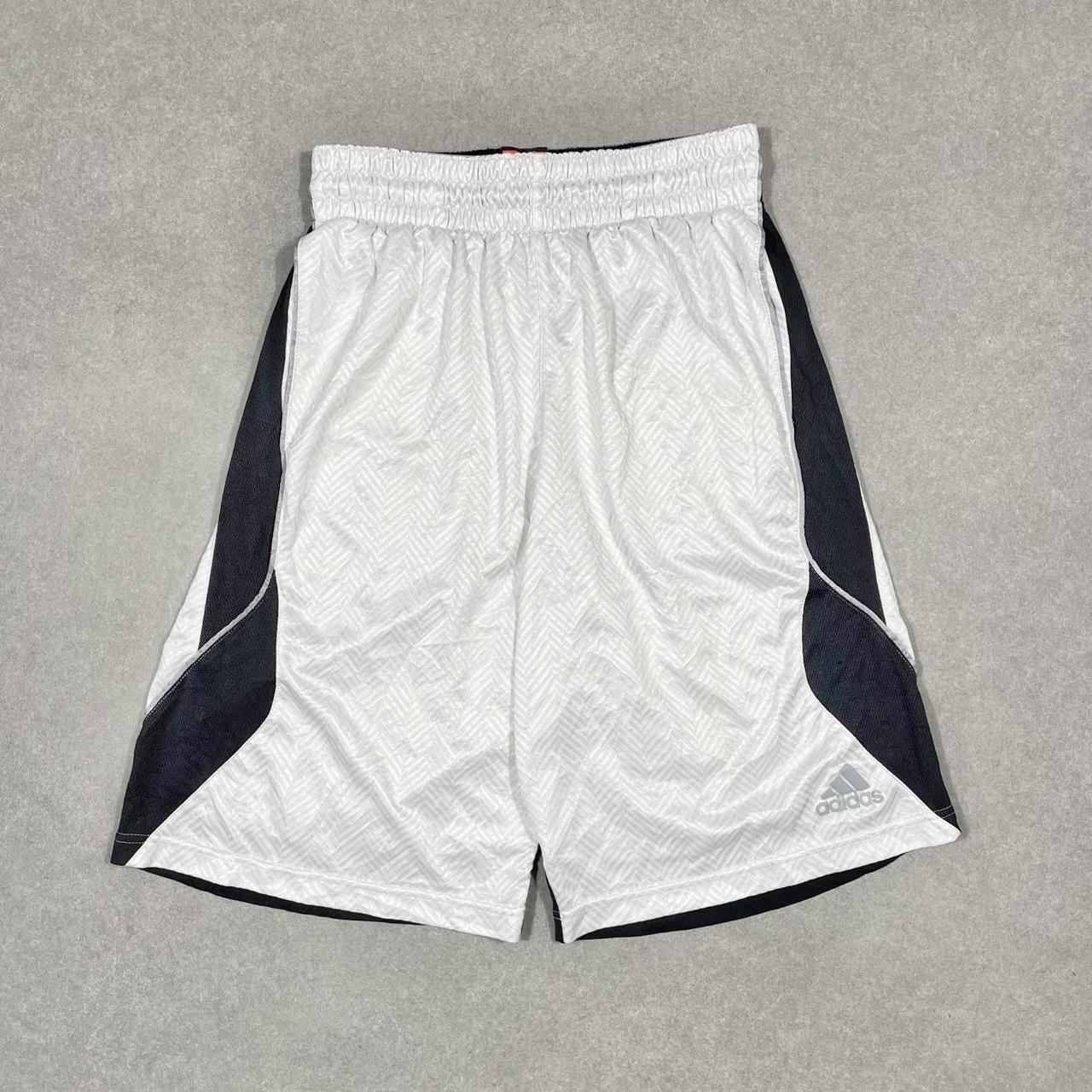 item listed by thesecondstore