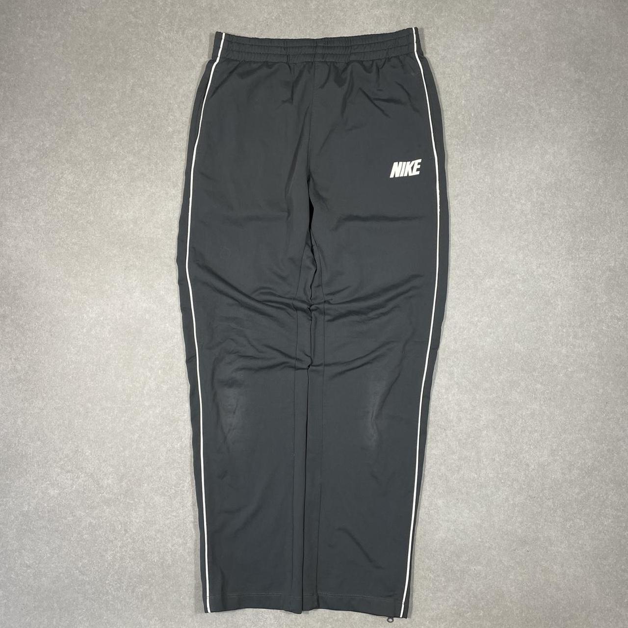 item listed by thesecondstore