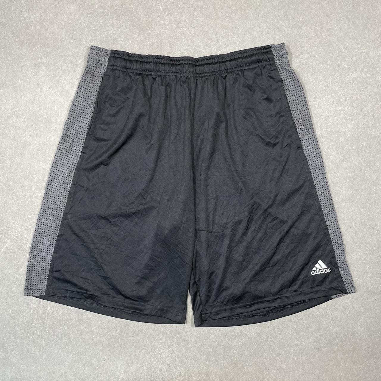 item listed by thesecondstore