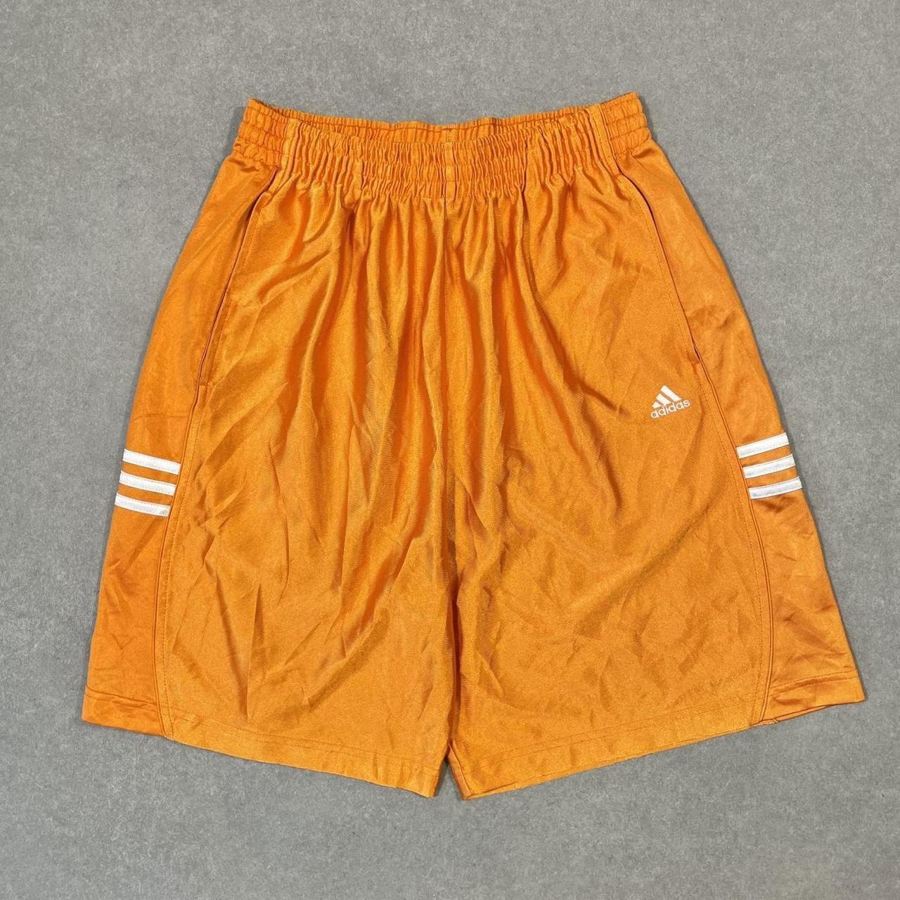 item listed by thesecondstore