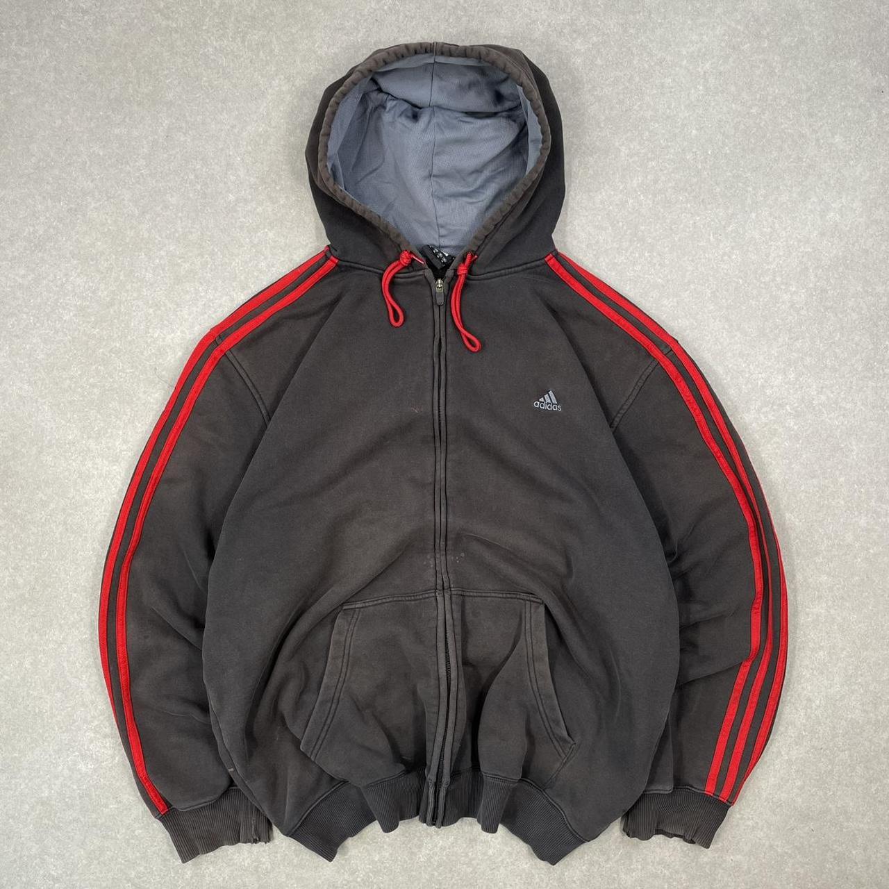 item listed by thesecondstore