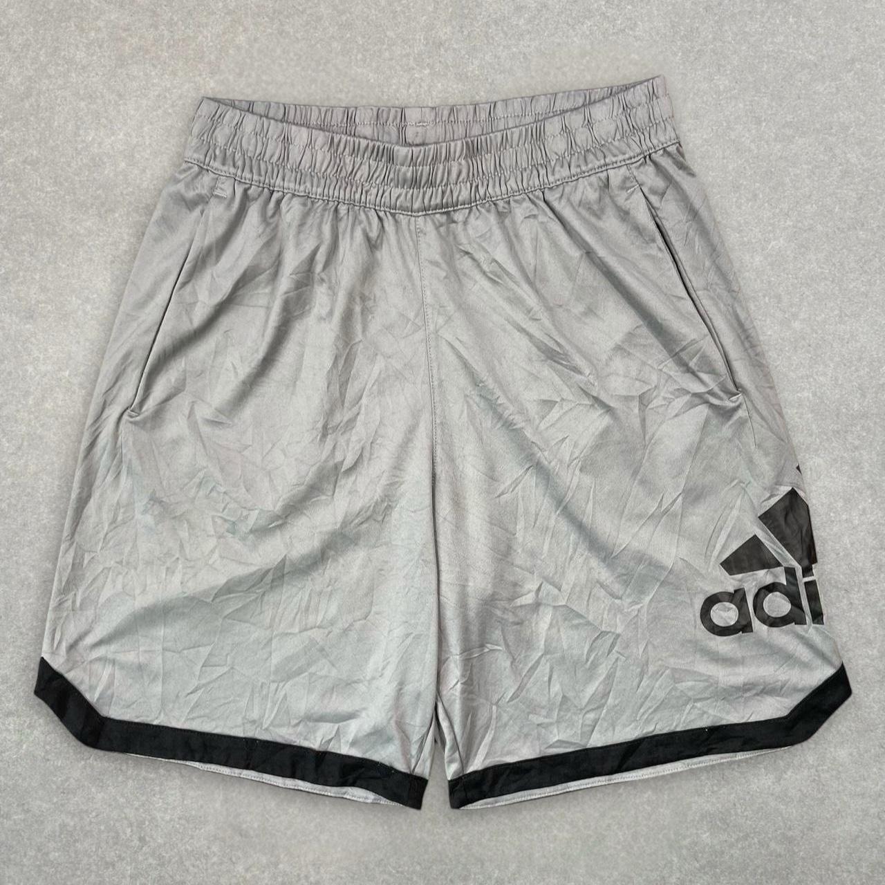 item listed by thesecondstore