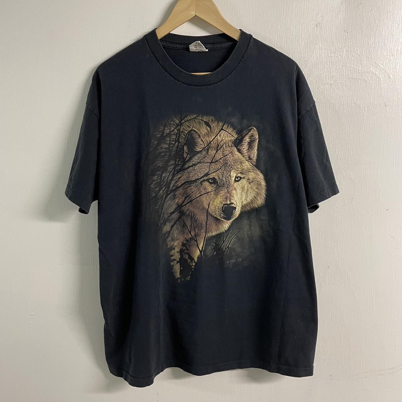 Wolf Men's Black T-shirt | Depop