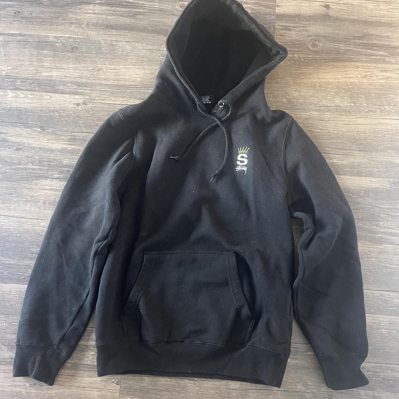 Stüssy Women's Black Hoodie | Depop