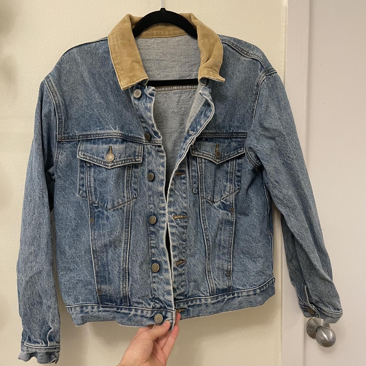 Brandy Melville Women's Jacket | Depop