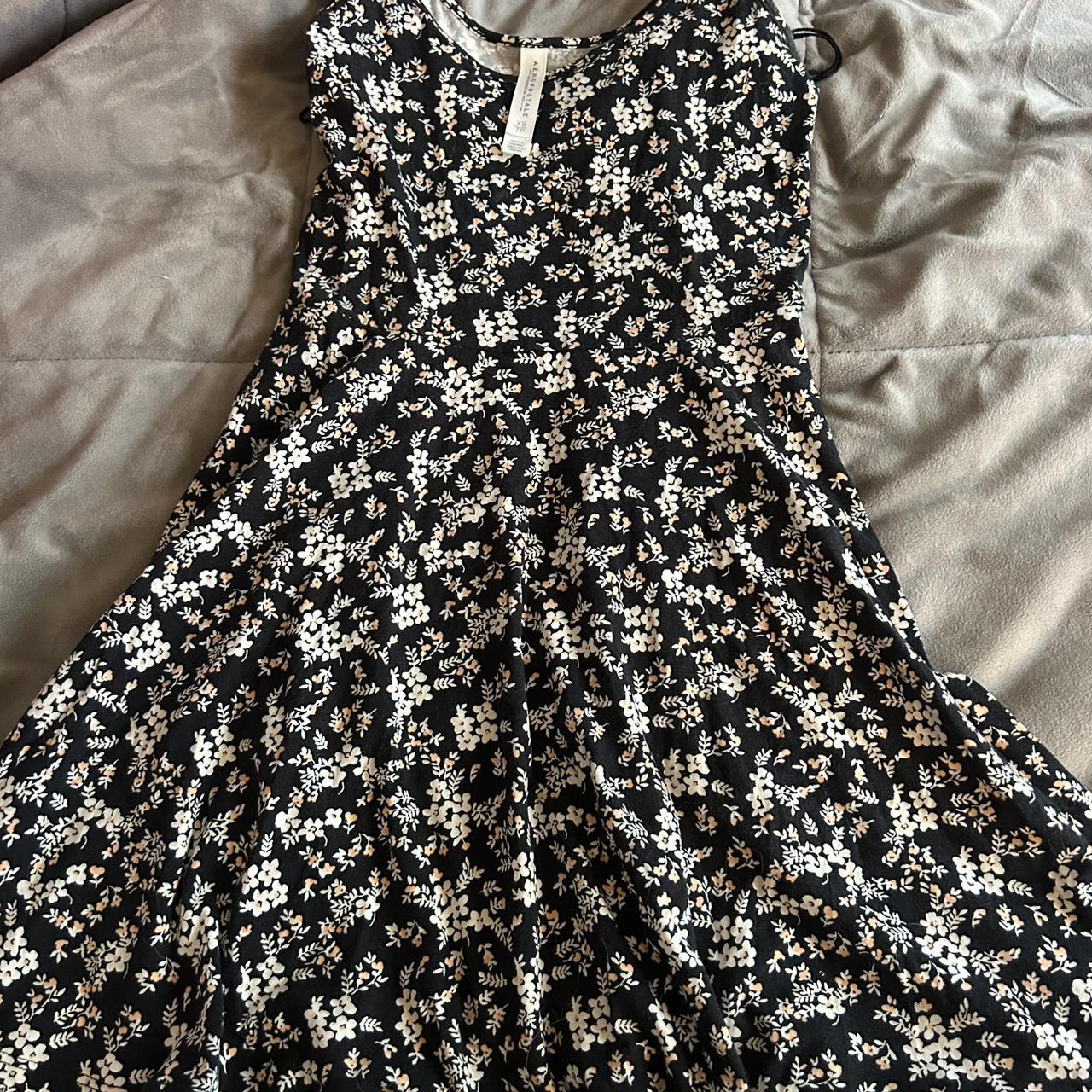 Aeropostale Women's Dress Black/Navy XS – Black and white