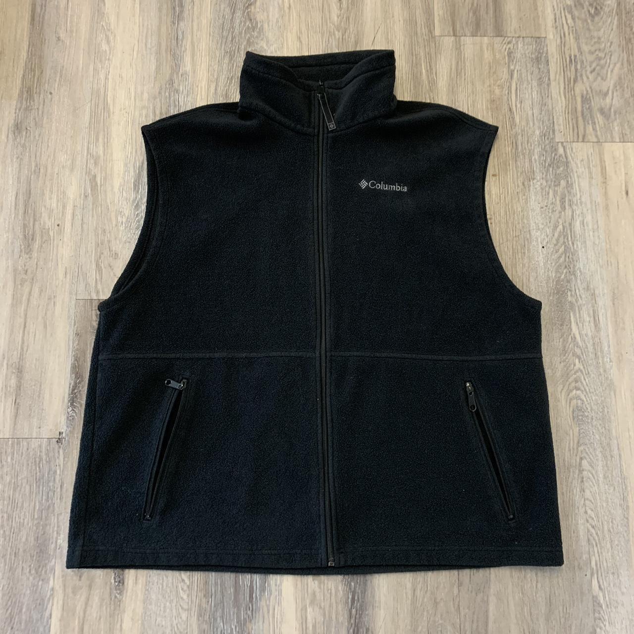 Columbia men’s black fleece vest! Super cool piece... Depop