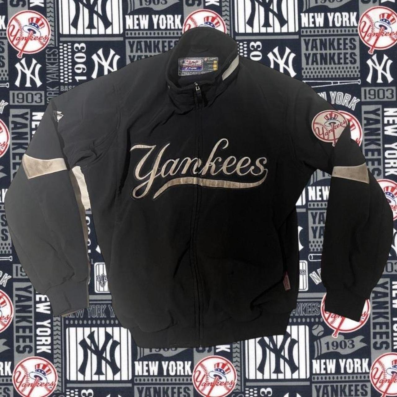 NY Yankees Majestic Bomber Jacket Size Large - - Depop