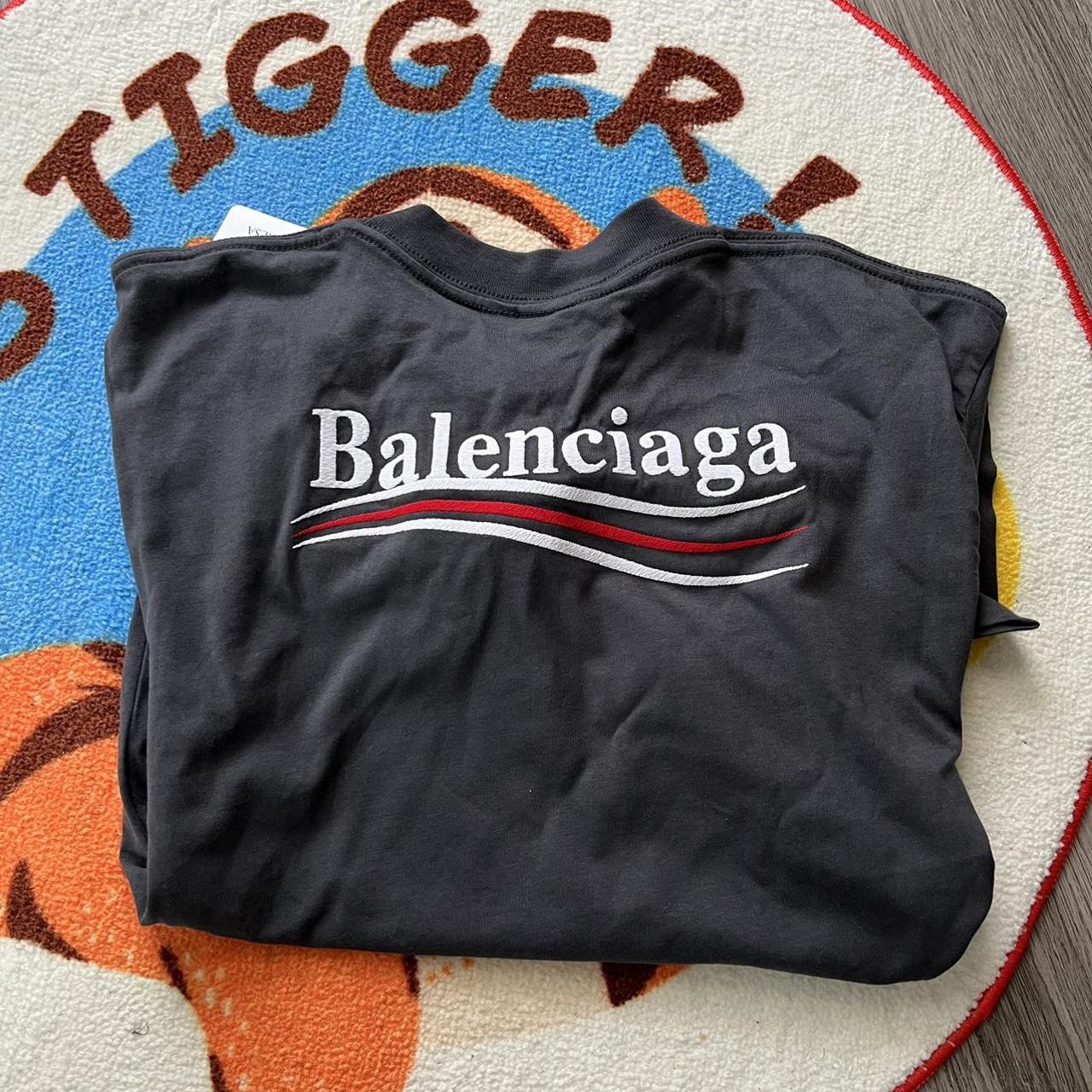 Balenciaga Women's T-shirt | Depop