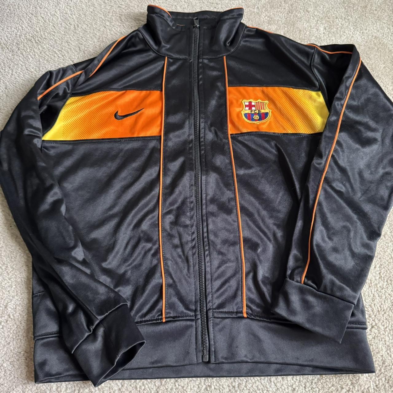 item listed by emlatz