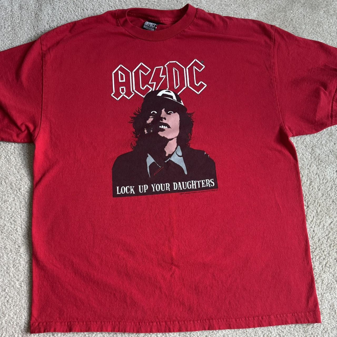 item listed by emlatz