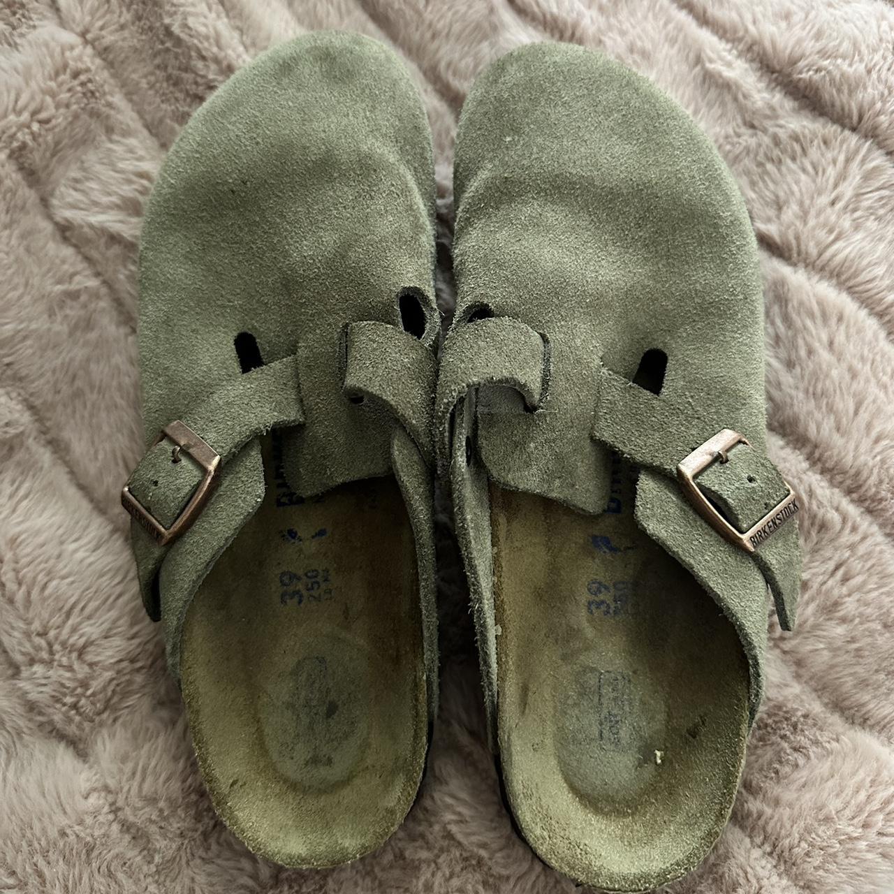 Birkenstock Women's Clogs | Depop