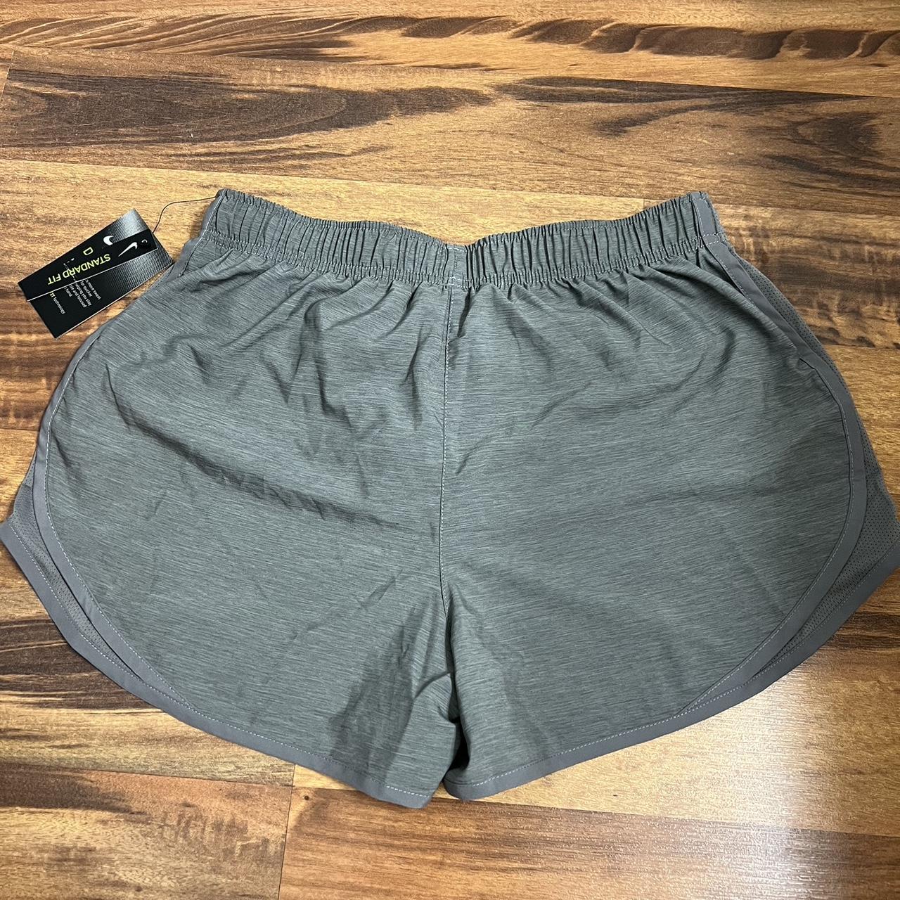 dark gray nike shorts