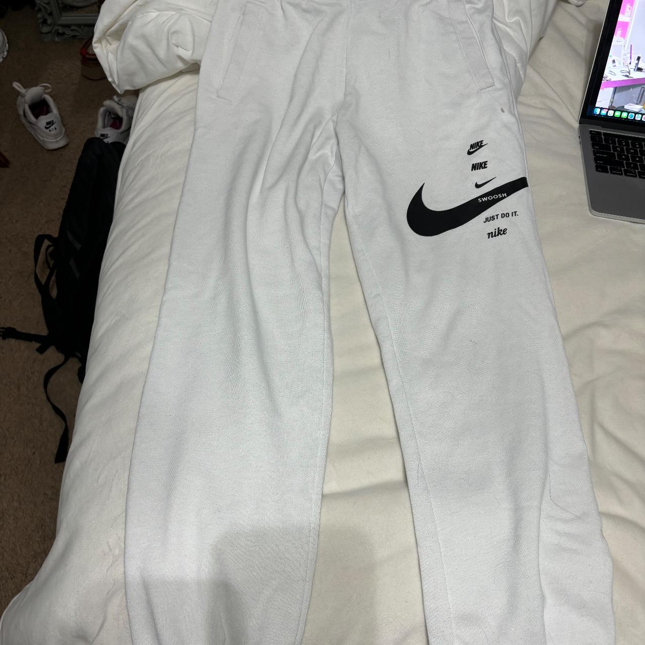 mens nike white sweatpants