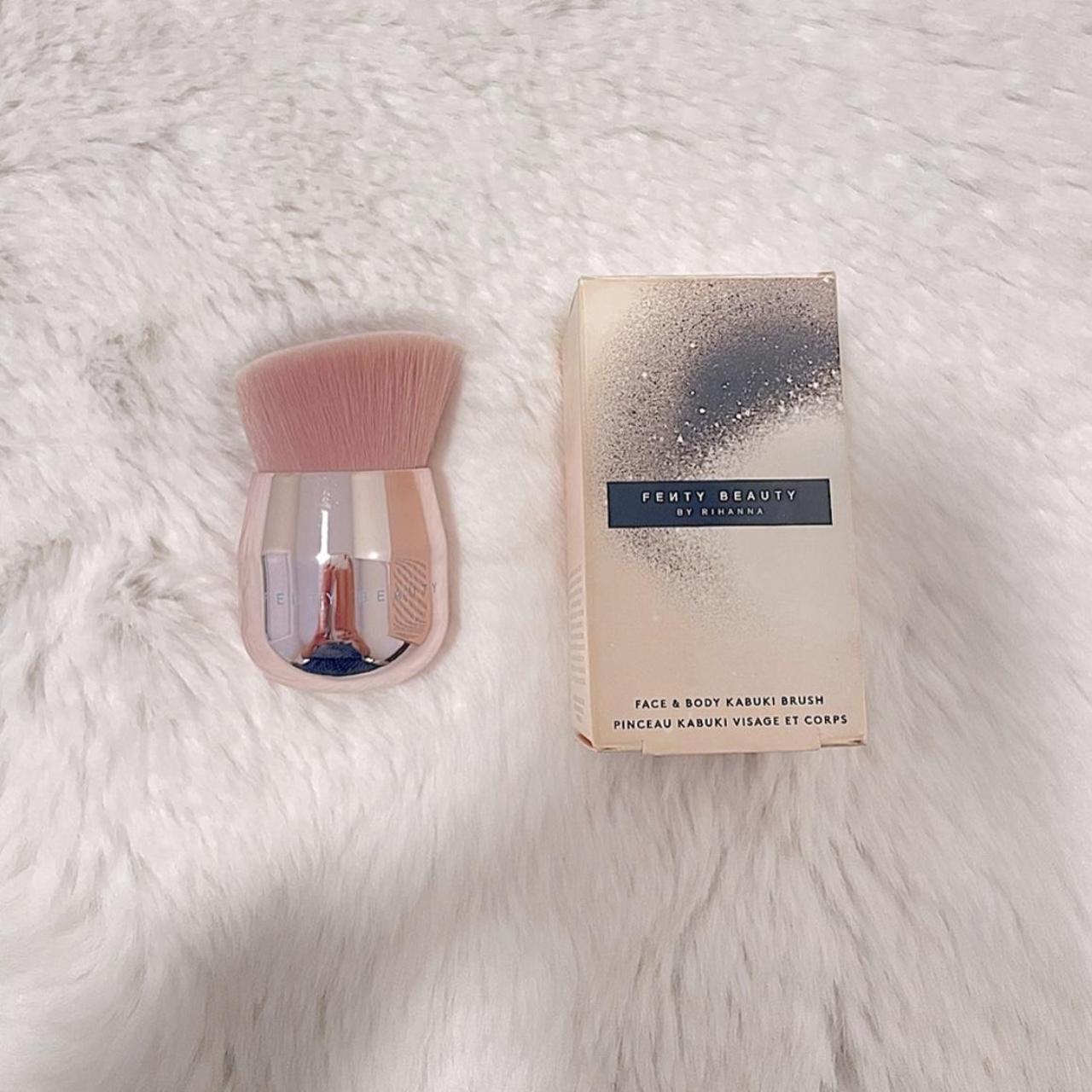 Fenty Beauty Face & Body Kabuki Brush 160 Softly... Depop