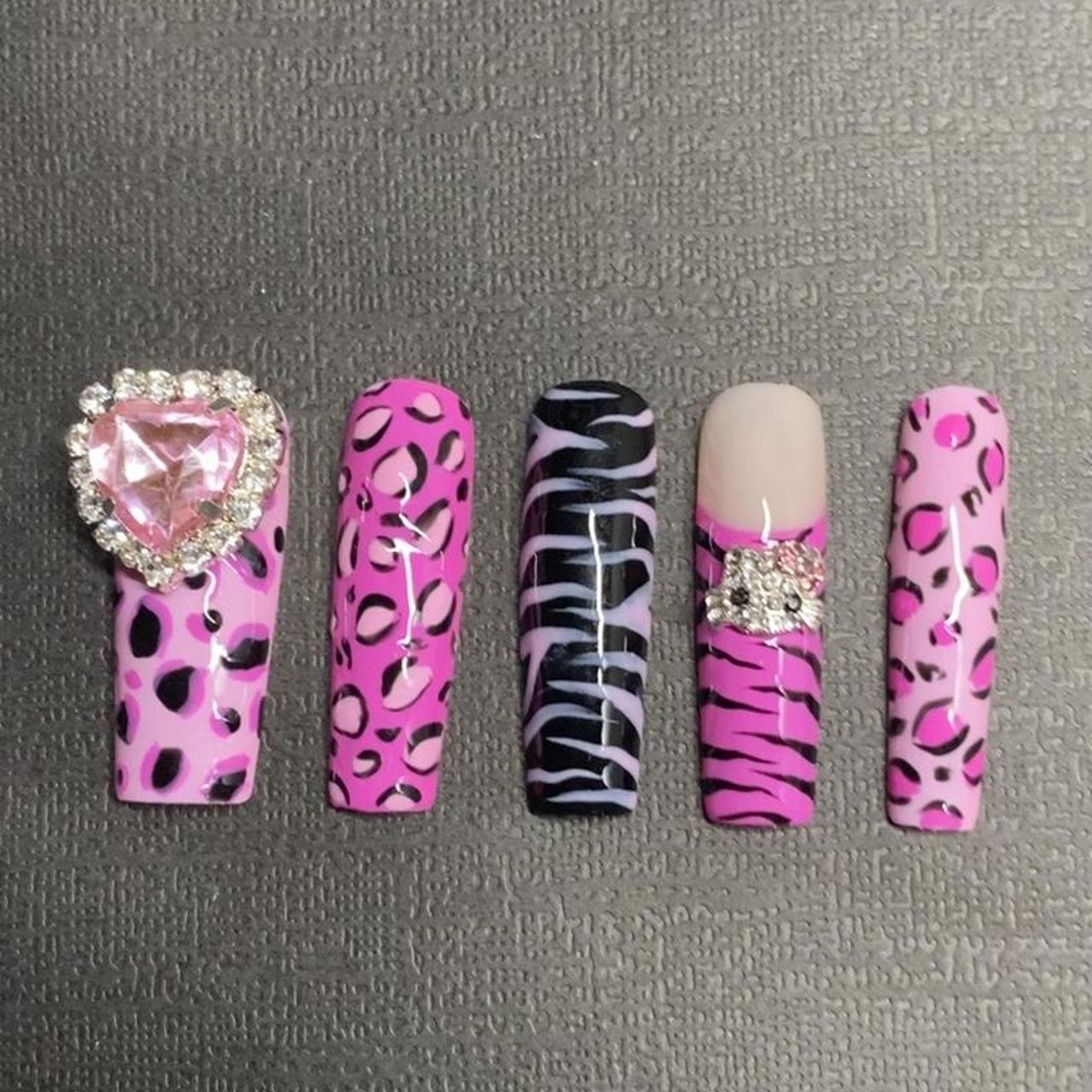 10 pcs Y2k nails| mcbling nails| zebra nails|... - Depop