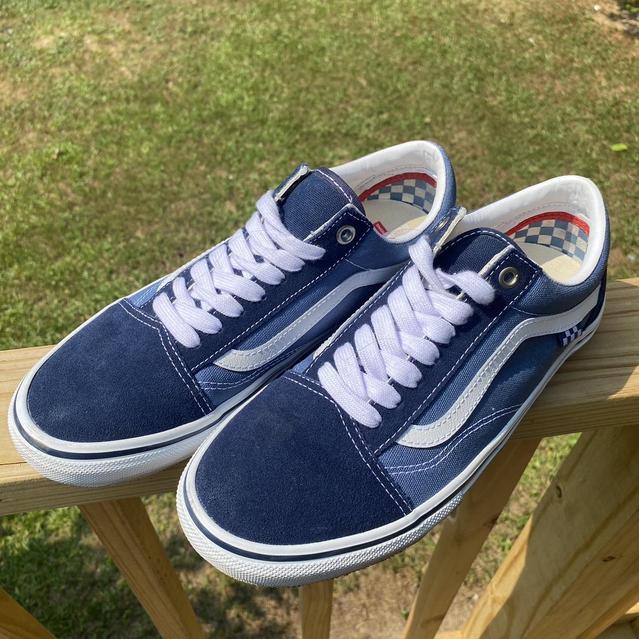 Vans Men's Blue and Navy Trainers | Depop