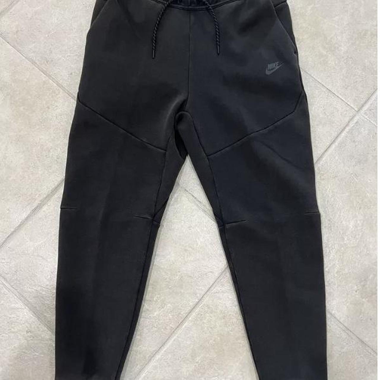 Men’s Black Nike Tech Pants Depop