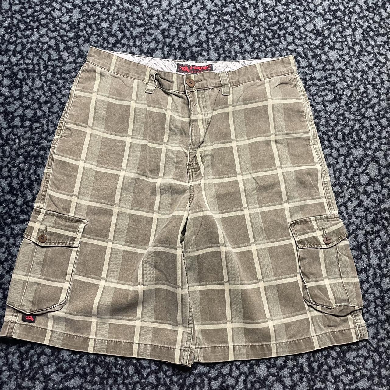 Plaid baggy-shorts - Depop Plaid baggy-shorts - Depop
