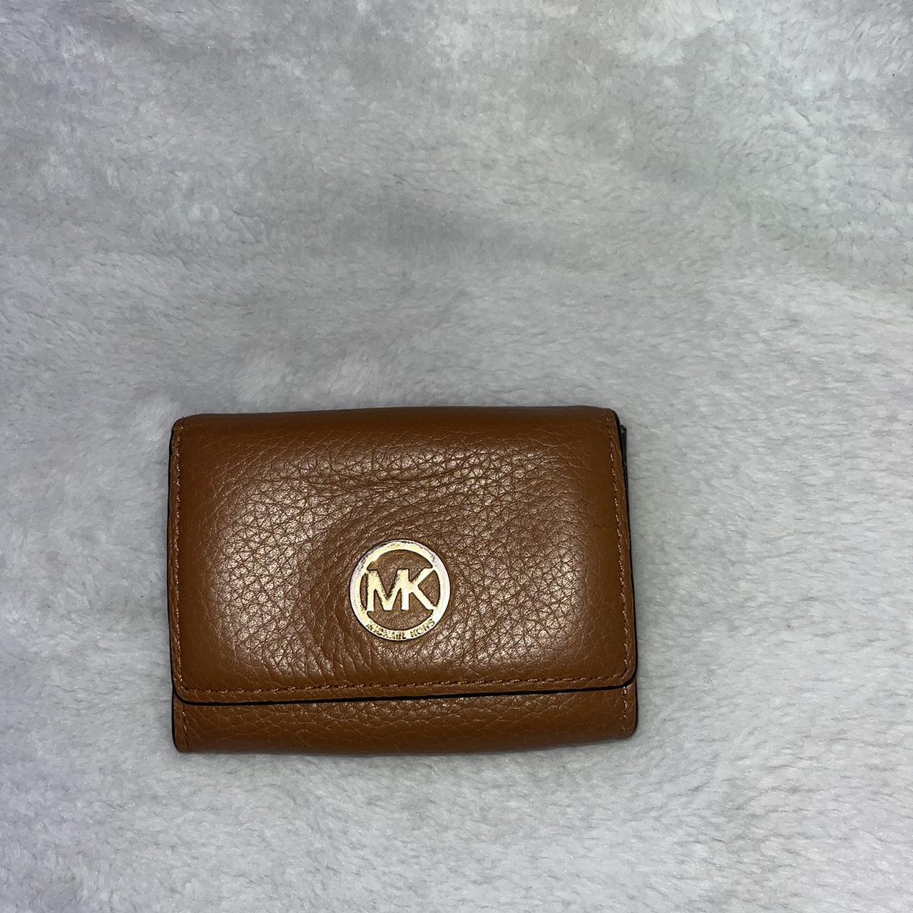 NWT Michael Kors small “Money Pieces” wallet in the - Depop