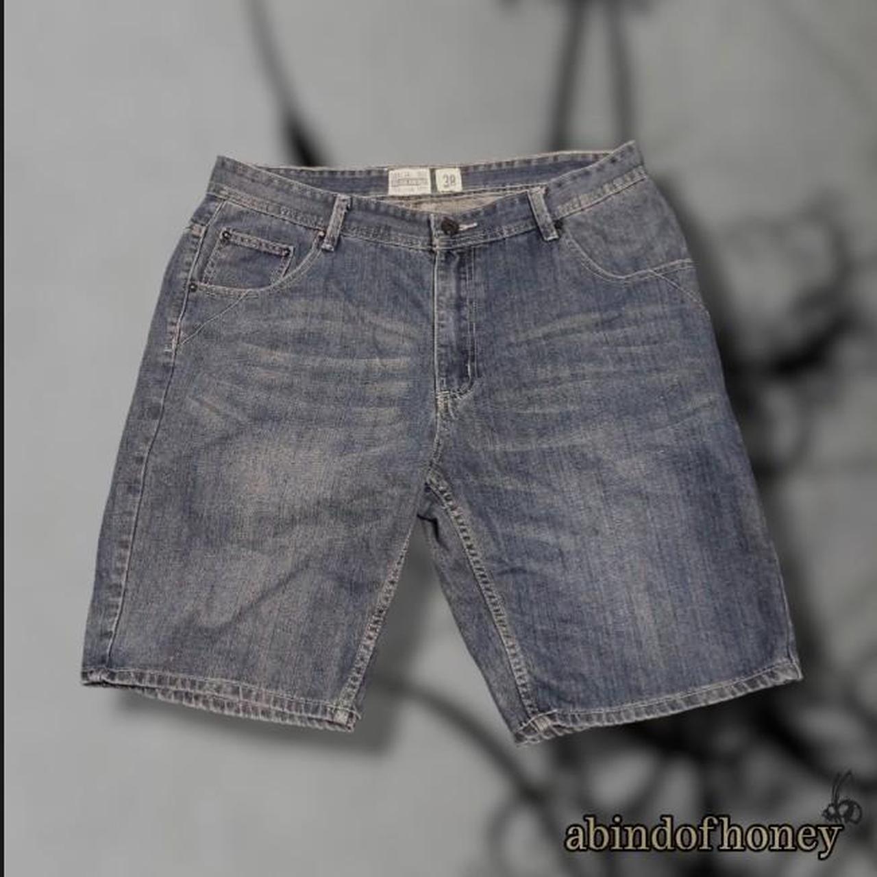 VINTAGE soul cal 1997 jorts perfect condition!! has... - Depop