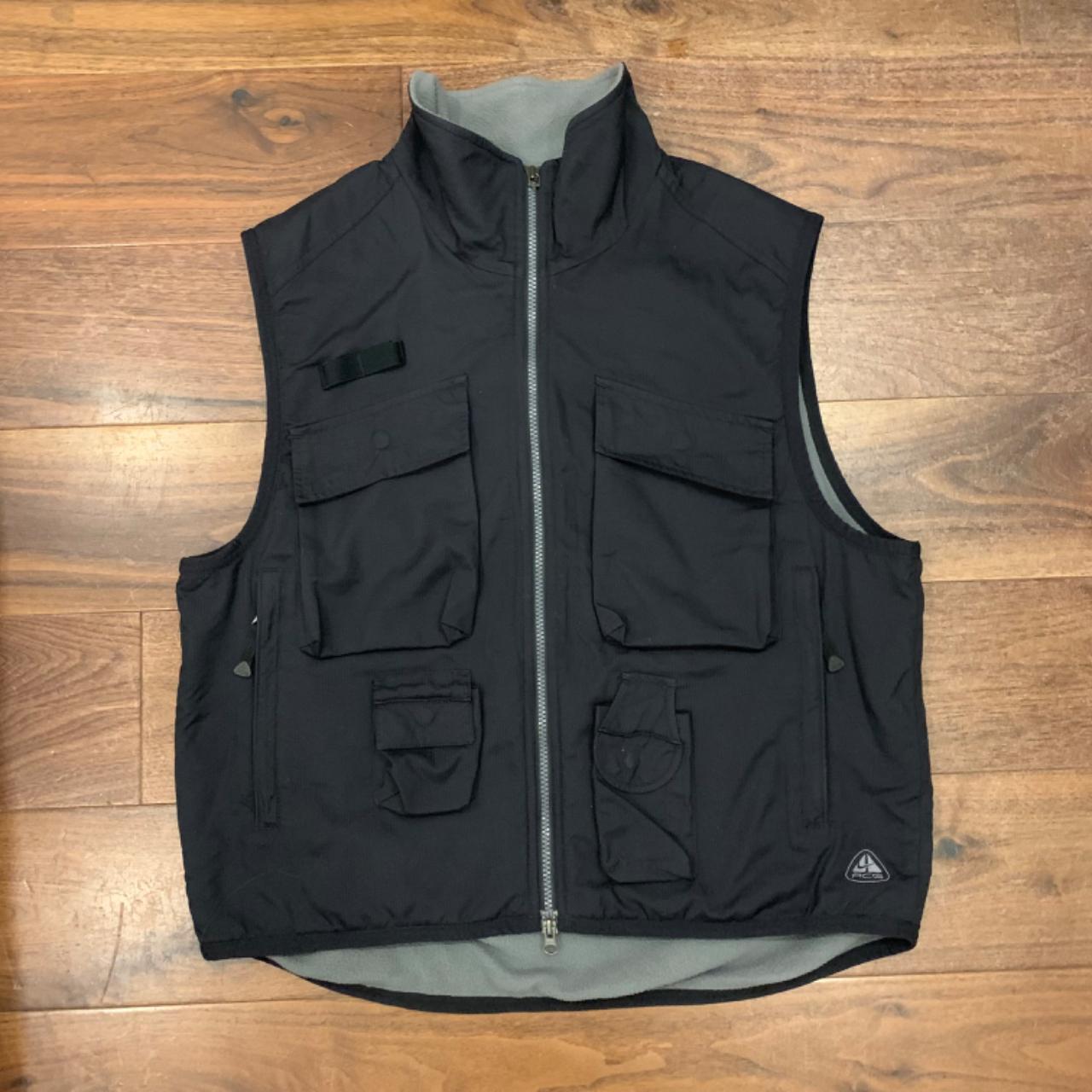 Nike ACG Big Logo Sherpa Vest, Size small Rare vest... - Depop