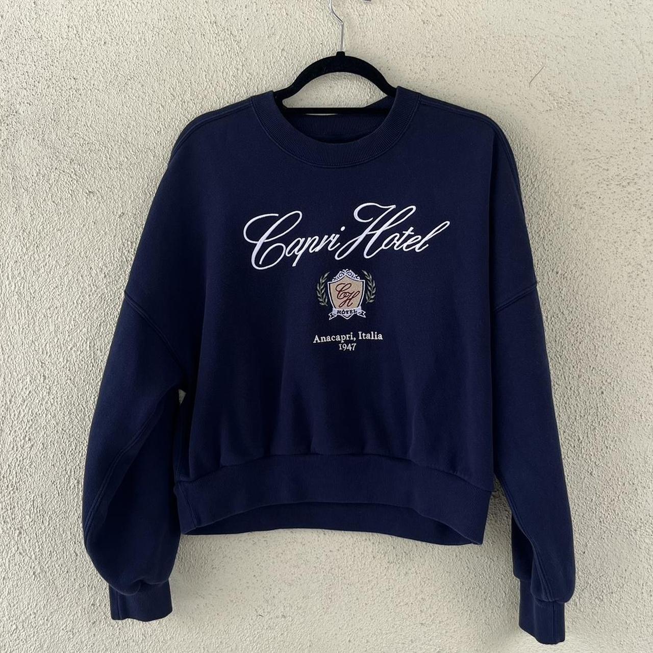 Abercrombie & Fitch Women's Navy Sweatshirt Depop