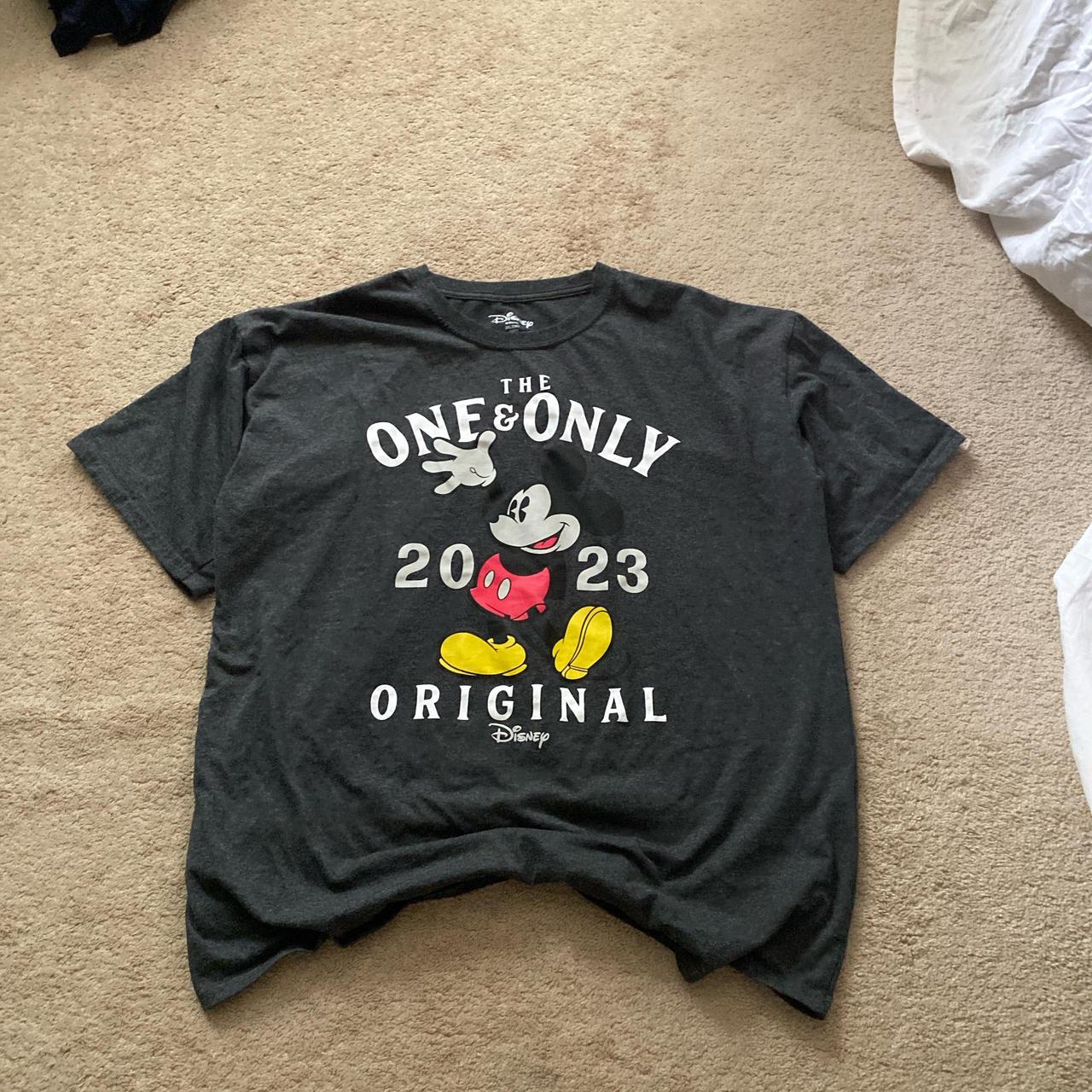 item listed by h3nry_p4rtyk4