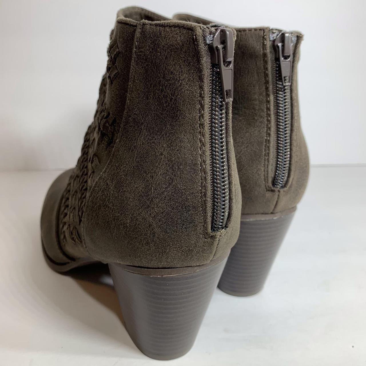 maurices grey boots