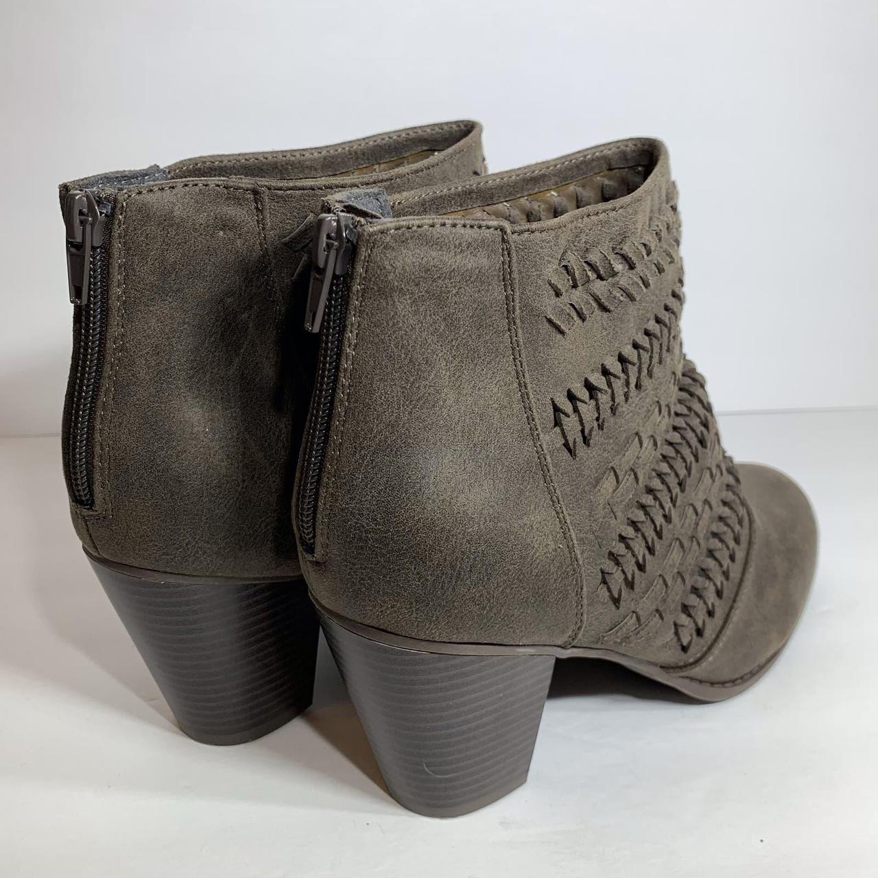 Maurices 2024 gray boots