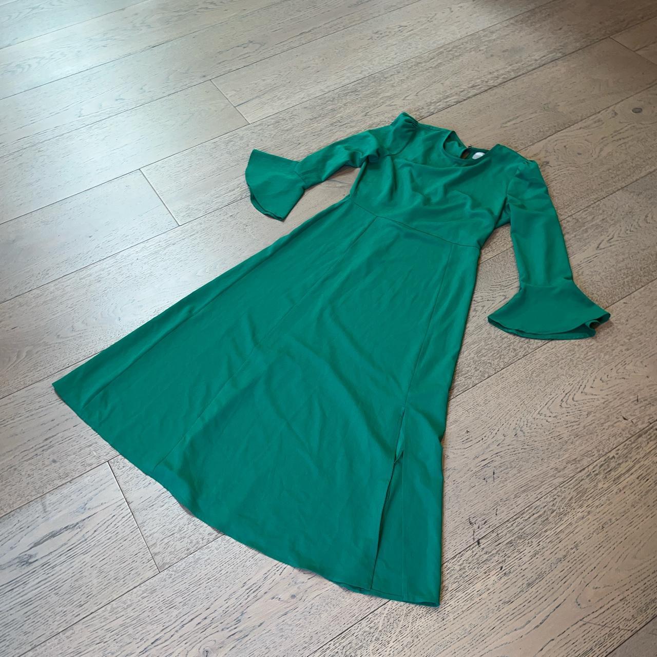 ASOS green dress Slit on one side A line Flary... Depop