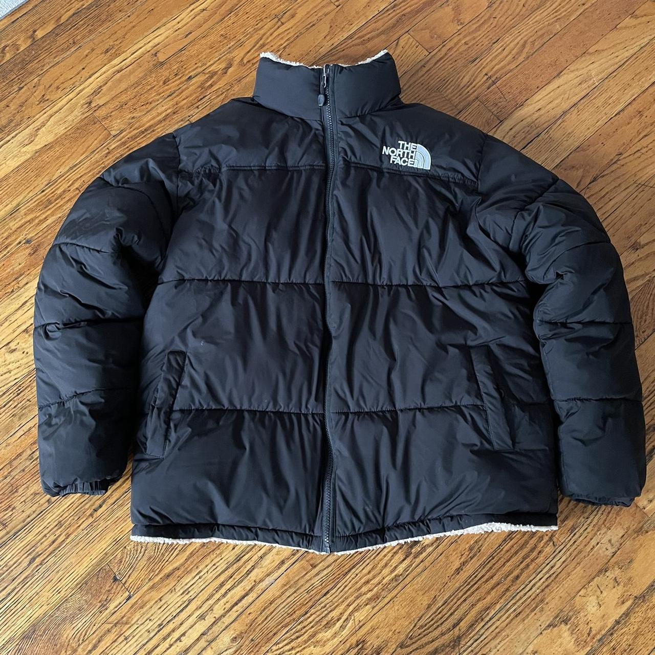 The North Face Men's Black and Cream Jacket | Depop