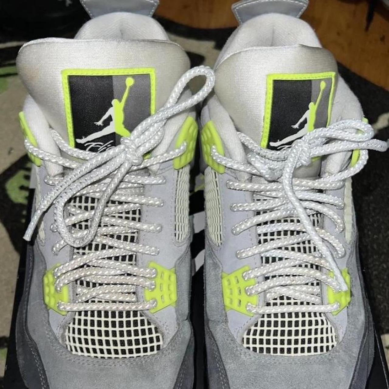 air jordan 4 grey volt
