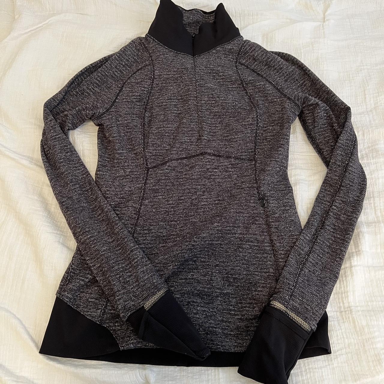 Lululemon zip up jacket size 4 in great condition... - Depop