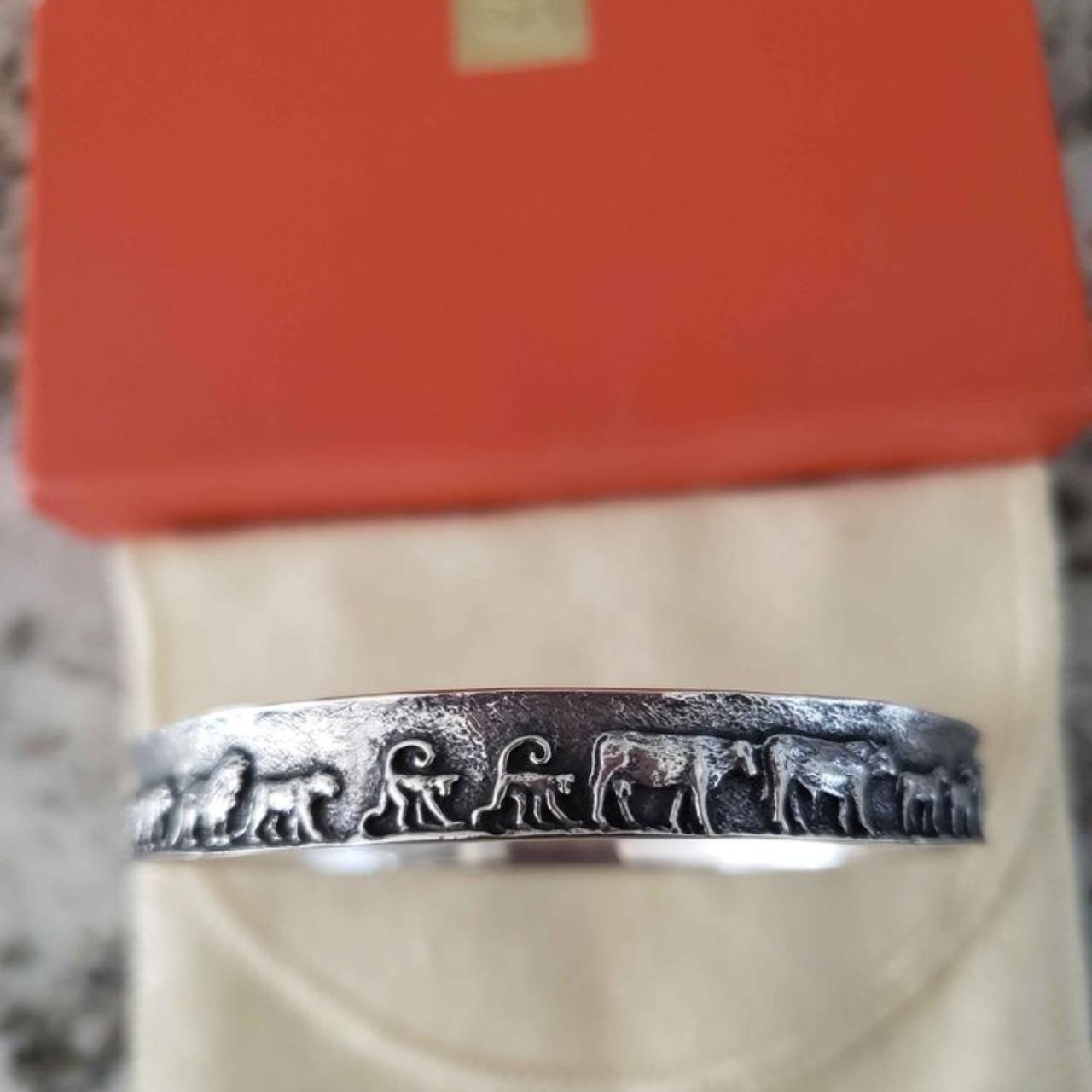 James avery store noah's ark bracelet