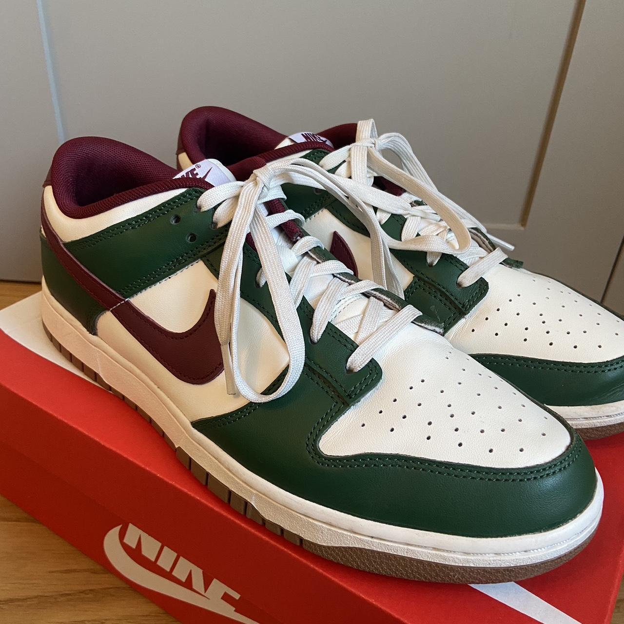 cheap green nike shoes