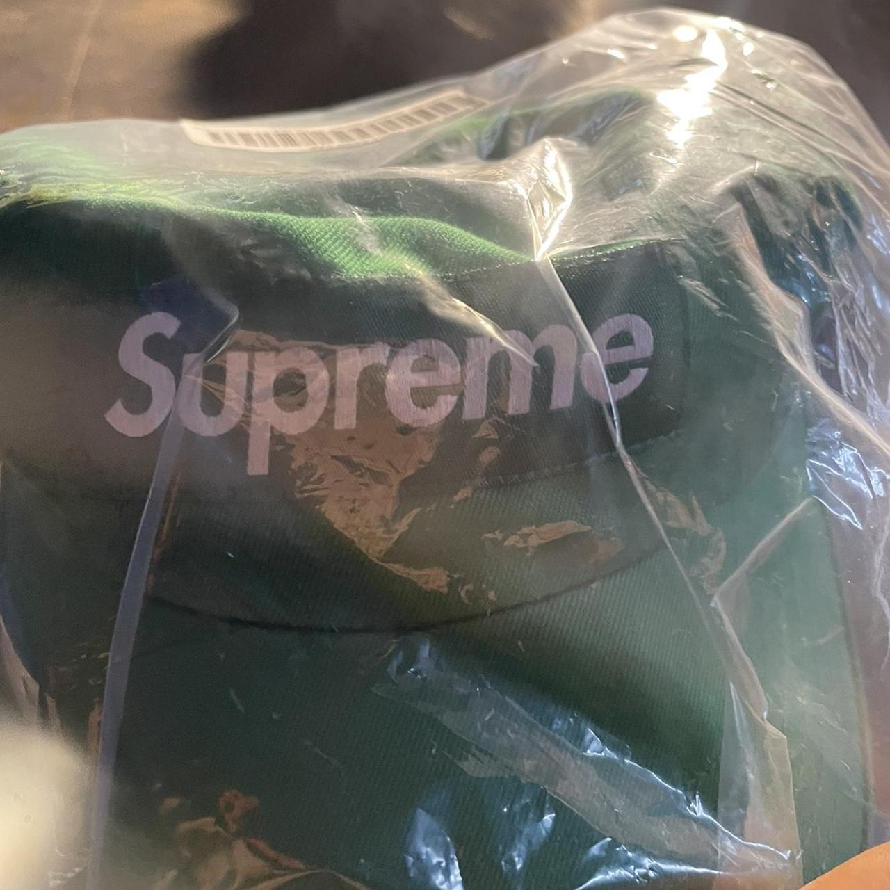 Supreme Men's Green Hat | Depop