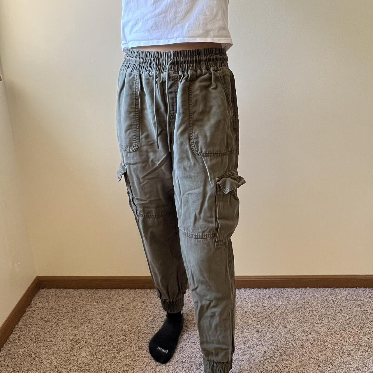 Garage green cargo hot sale pants