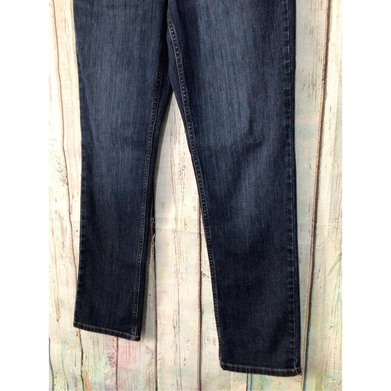 Duluth Trading Co Straight Leg Jeans Womens Size - Depop