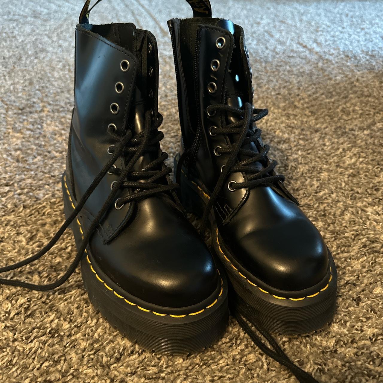 jadon doc martens size 5