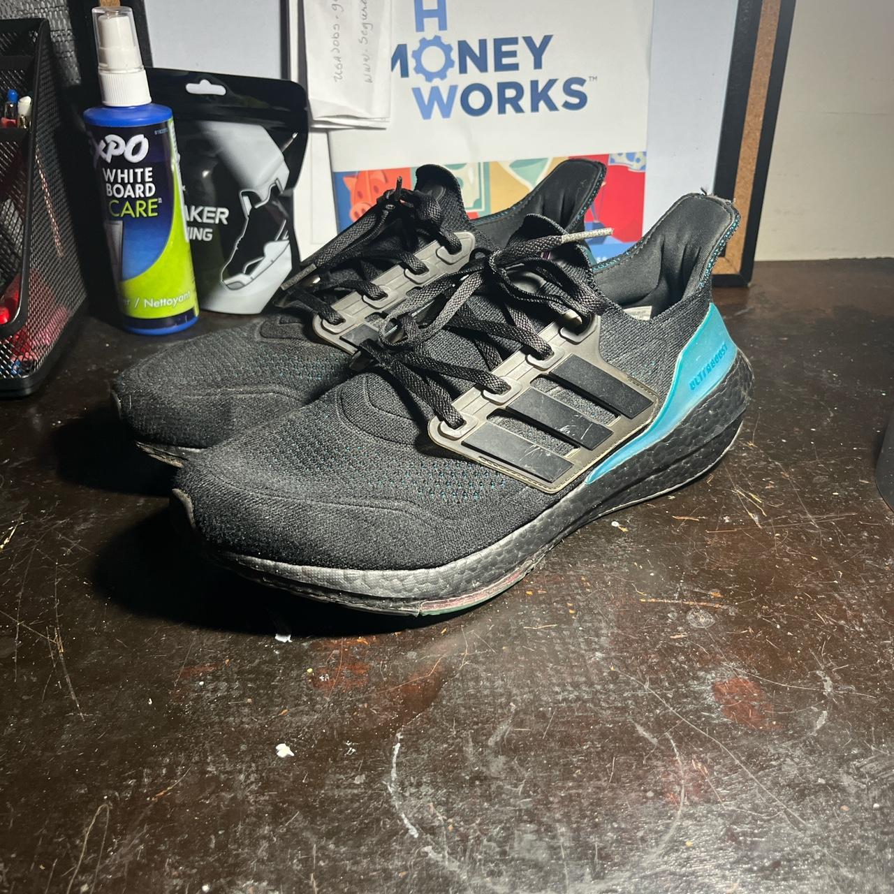 item listed by greghenriquez