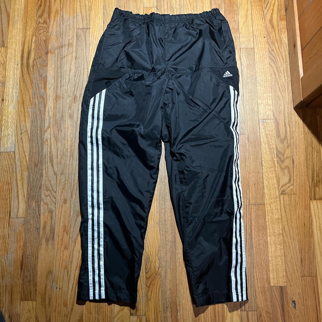 item listed by greghenriquez